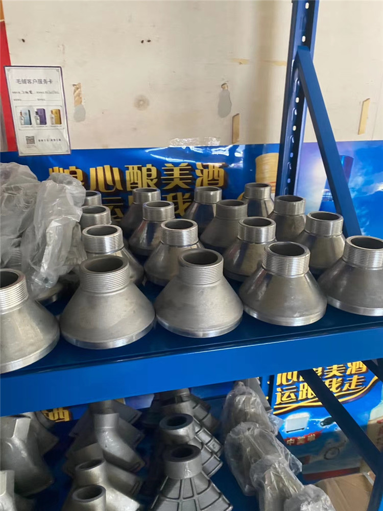 ��ˮ܇���������ڞ�ˮ܇����ɏ���^�����w�Һ��λ��������ľ�@�ֹ�ȣ�